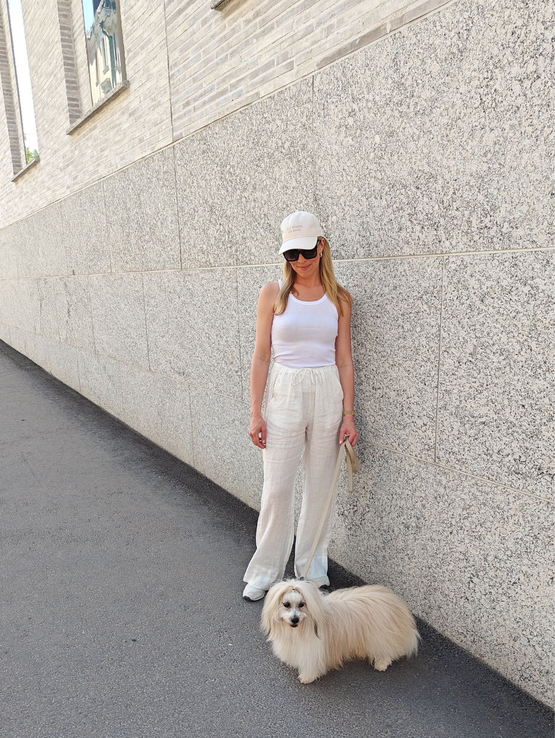 Dog mom lippis, ivory